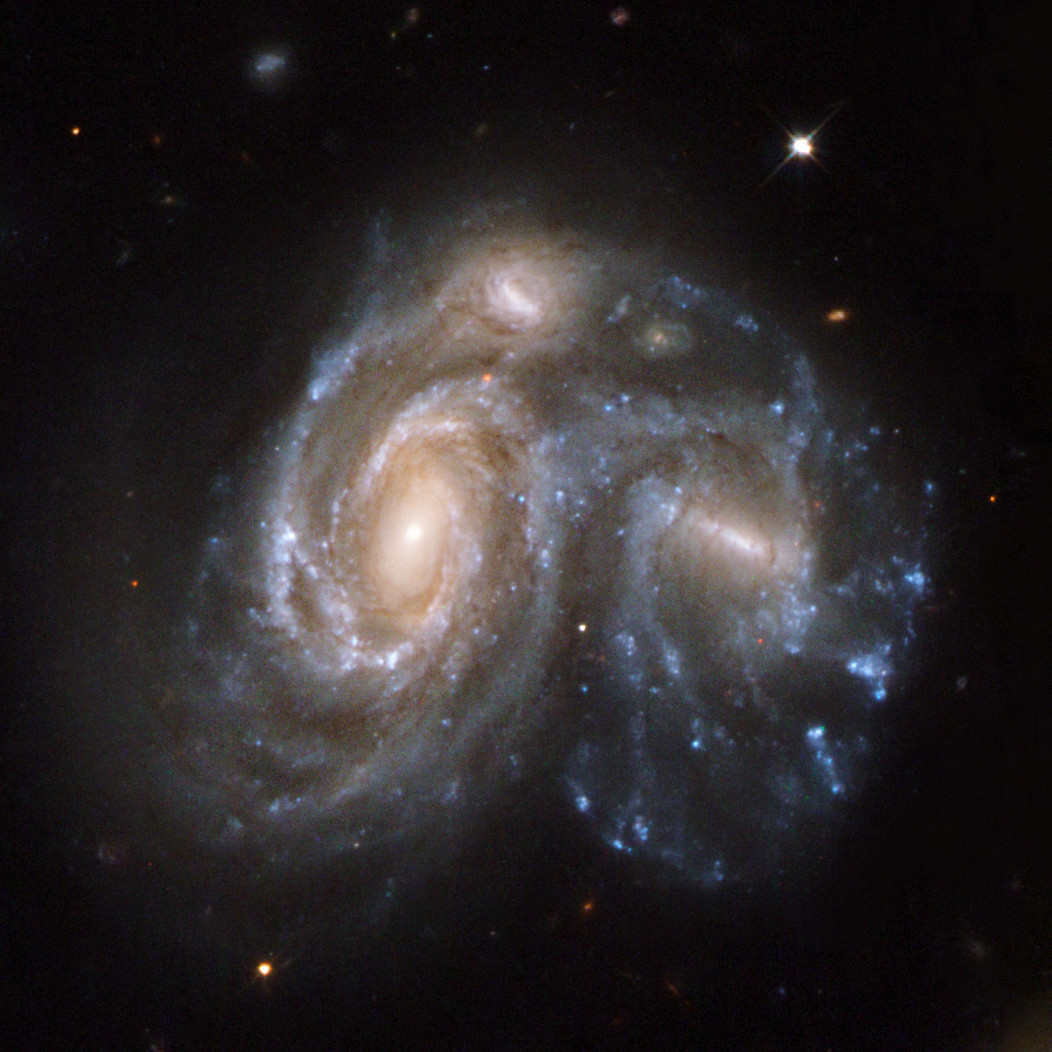 Arp 272 (NGC 6050 + IC 1179)