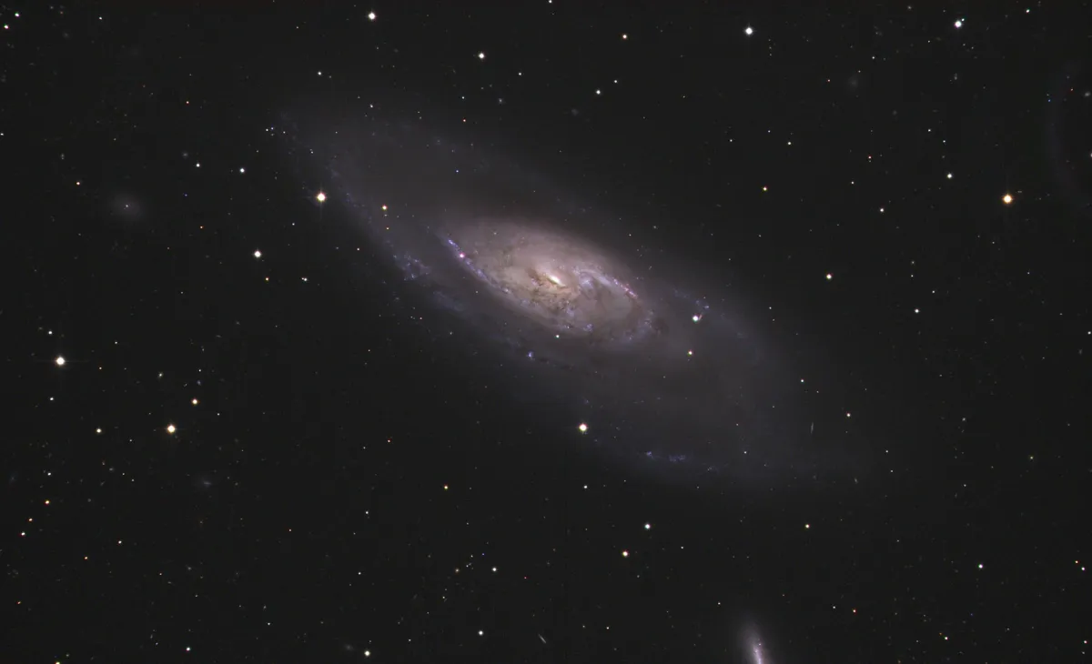 M 106