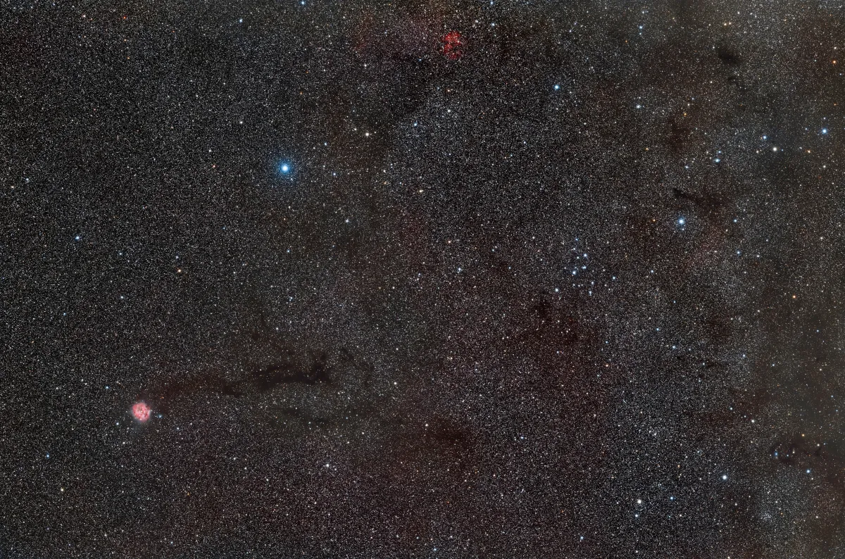 M 39 + Cocoon Nebula