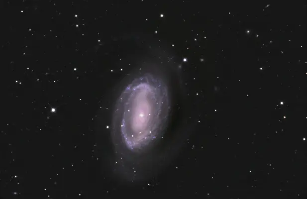 NGC 4725