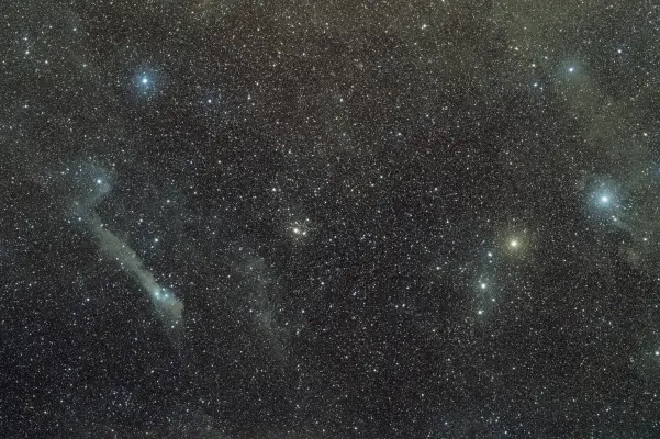LBN 534 + NGC 7686